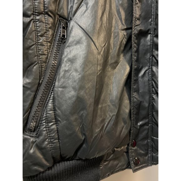 CAT Licensed Merchandise Caterpillar Turning Point Vintage Nylon Puffer Jacket - Picture 6 of 15